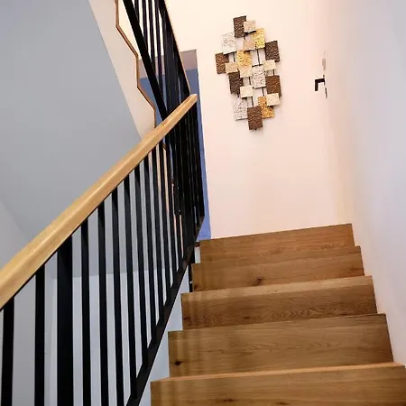 Lägenhet Apartma La Casa *